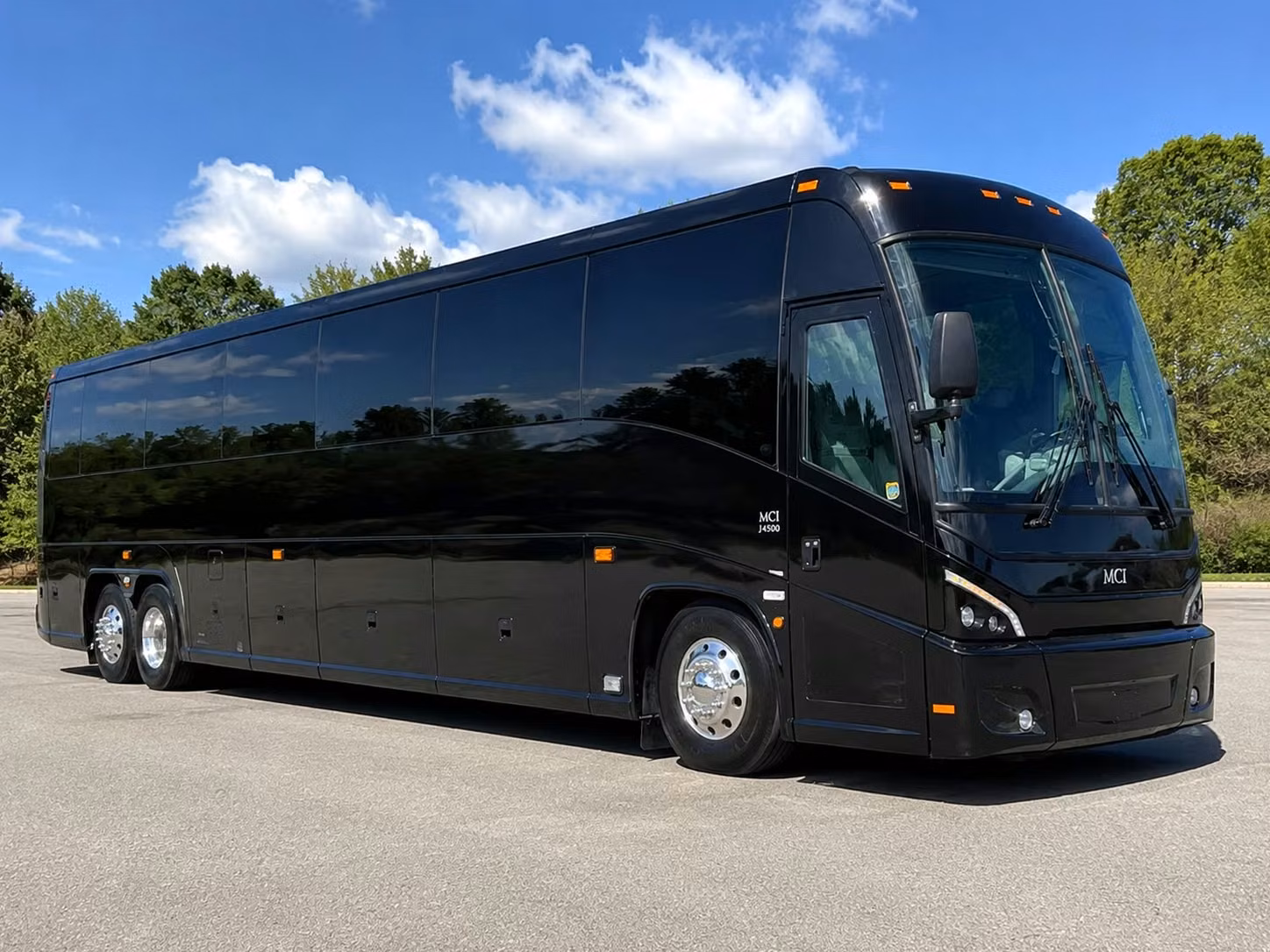 charter buses for murfreesboro corporate events and employee shuttles