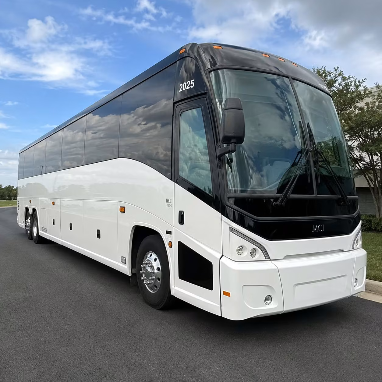 group transportation for shows at the hop in murfreesboro