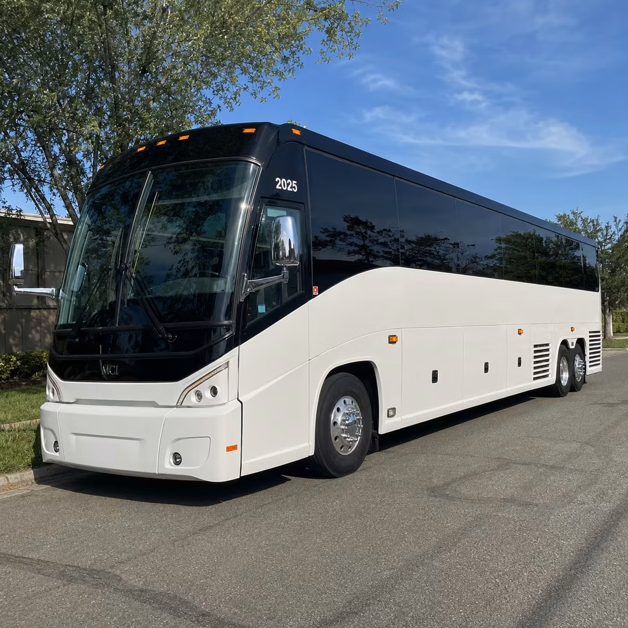 let charterbusmurfreesboro com handle long distance sports team travel from murfreesboro